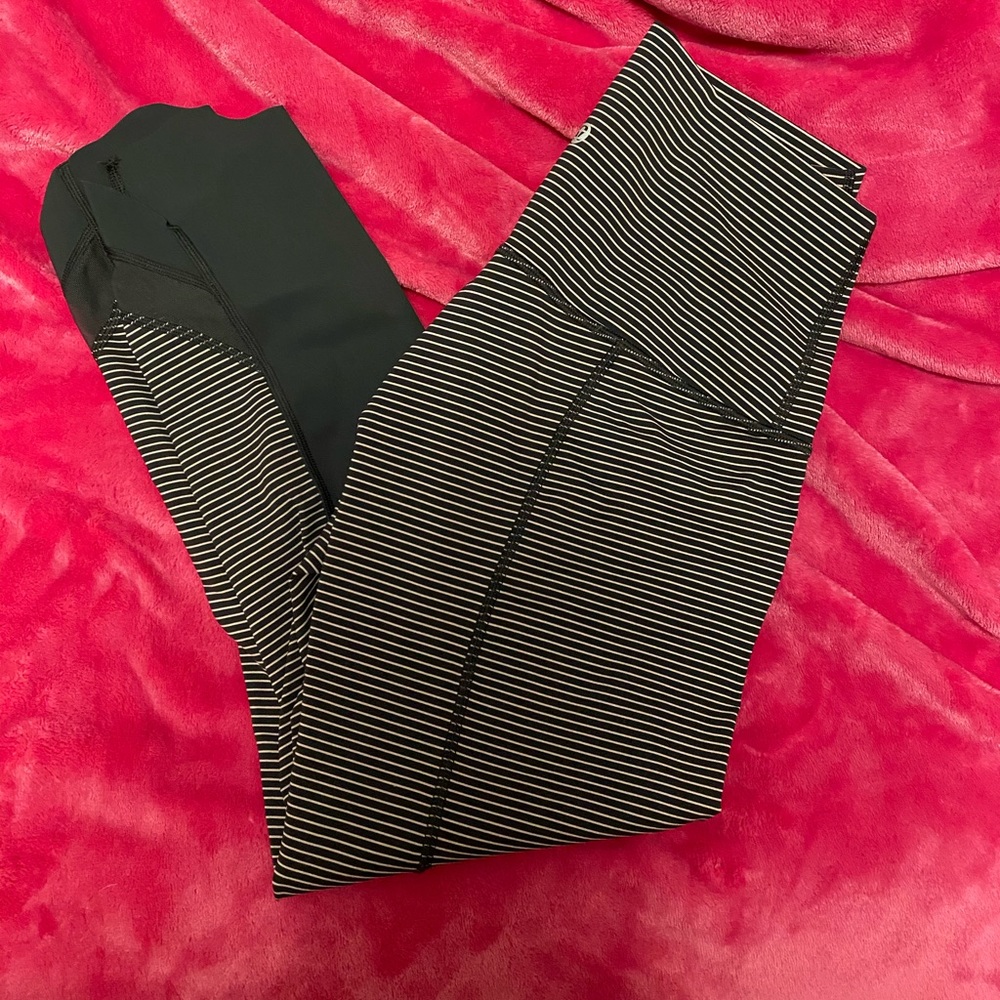Lululemon Scallop crop